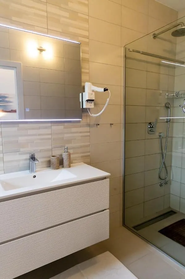 Sunny Adriatic Apartment Porec