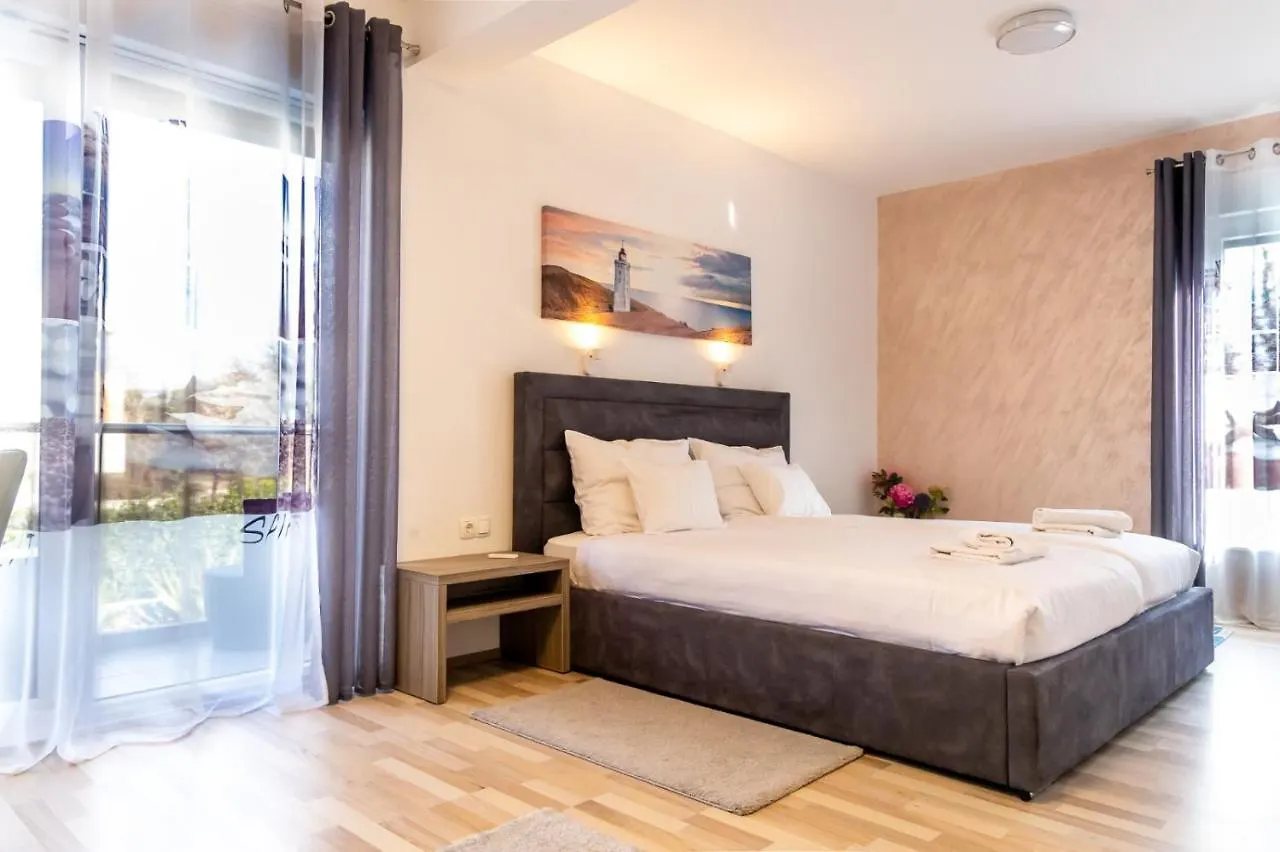 Sunny Adriatic Apartment Porec 0*,